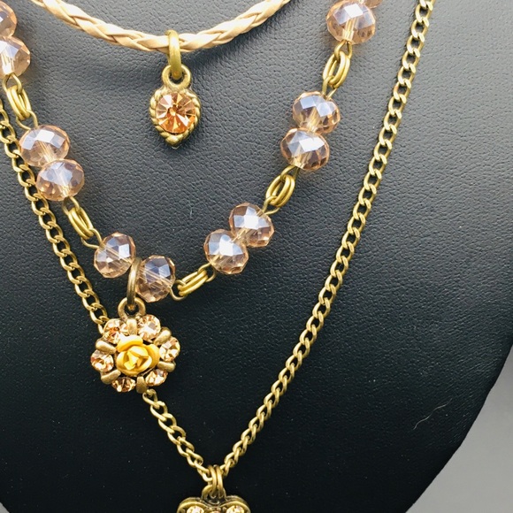 Triple necklace - Picture 3 of 7